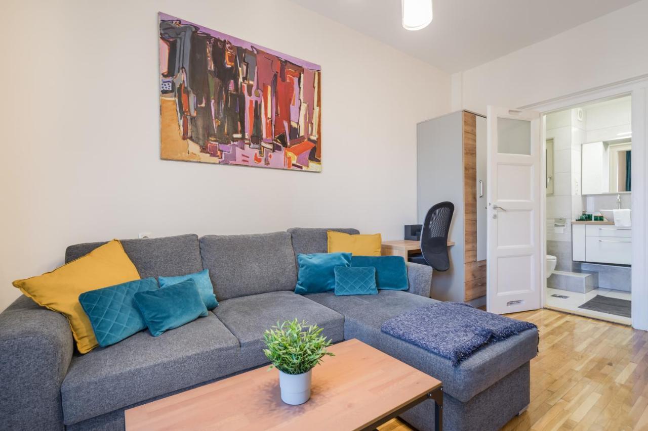 Bpr Blue Paradise Apartment With A/C Budapest Ngoại thất bức ảnh